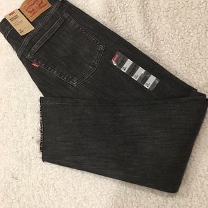 Women’s Levi’s Jeans